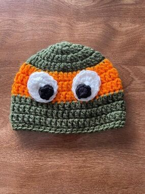 Ninja Turtles inspired. Handmade Crochet Beanie child size- Green & Orange